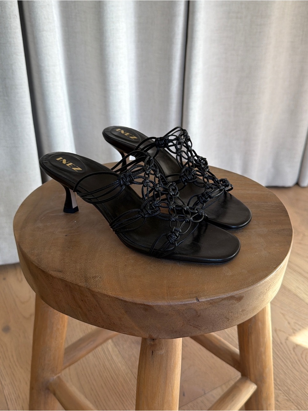 Inez Sol Knot-Detail Black Strappy Heeled Sandals 9.5